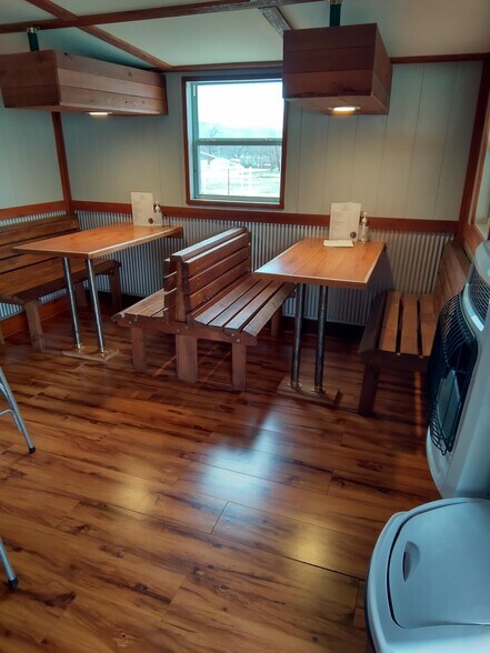 More Photos Of 108 N Main St, Spavinaw Restaurant For Sale