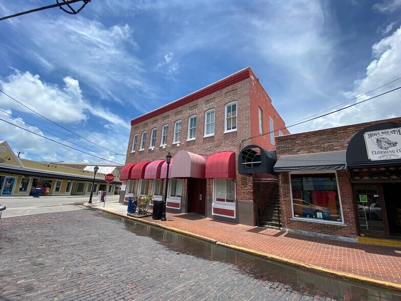 More Photos Of 400 Front St, Key West Storefront For Lease