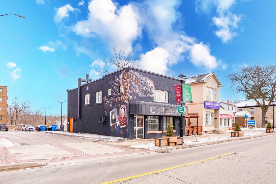 More Photos Of 277 Queen St S, Mississauga Storefront Retail Residential For Lease