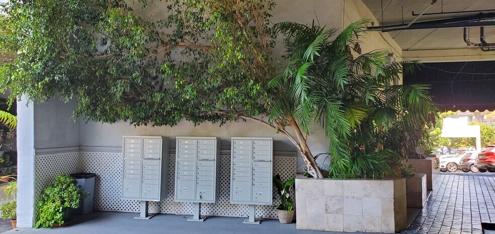 More Photos Of 2801 Camino del Rio S, San Diego Office For Lease