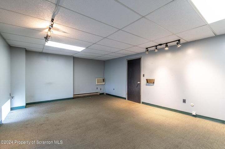 More Photos Of 814 Wyoming Ave, Scranton Freestanding For Sale