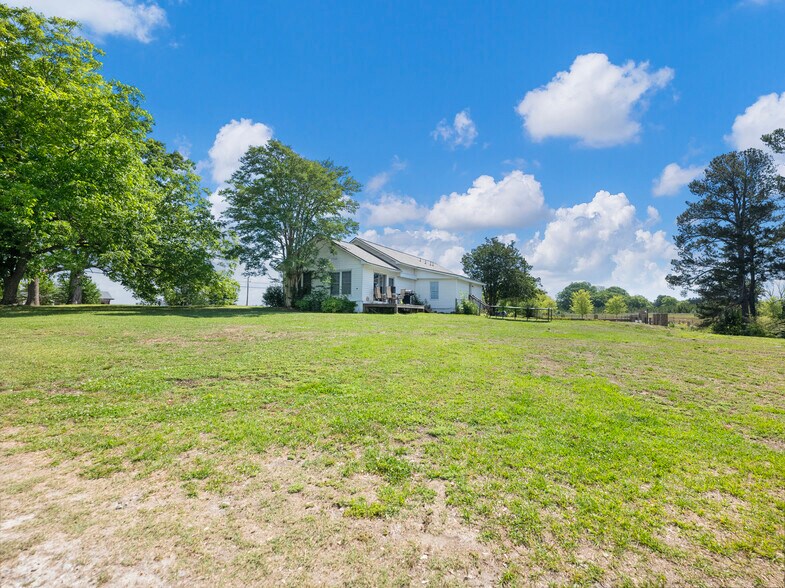 More Photos Of 5797-5799 Thompson Mill Rd, Hoschton Land For Sale