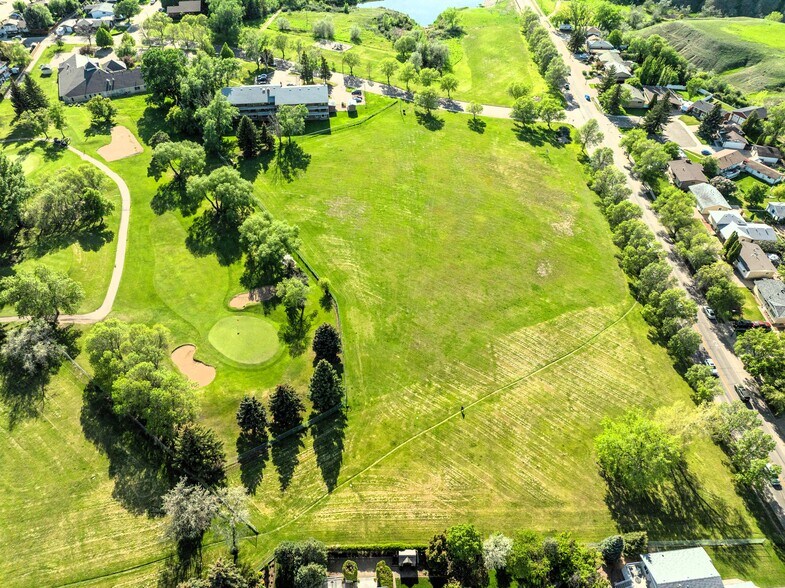 More Photos Of 352 Primrose SE dr, Medicine Hat Land For Sale