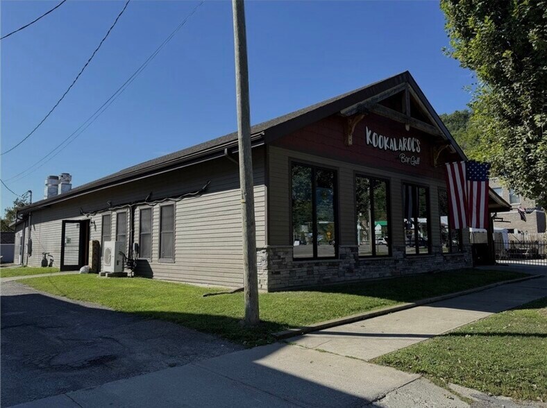 More Photos Of 107 11th St, Watkins Glen Storefront Retail Residential For Sale
