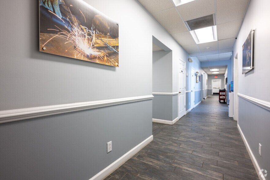 More Photos Of 310 Kendall Mill Rd, Thomasville Manufacturing For Sale