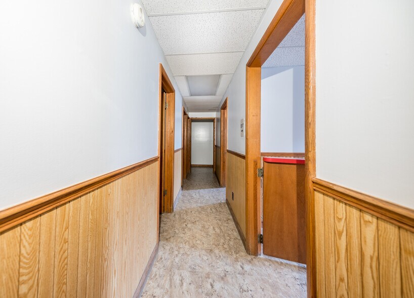 More Photos Of 1189 Pineview Dr, Morgantown Medical For Lease