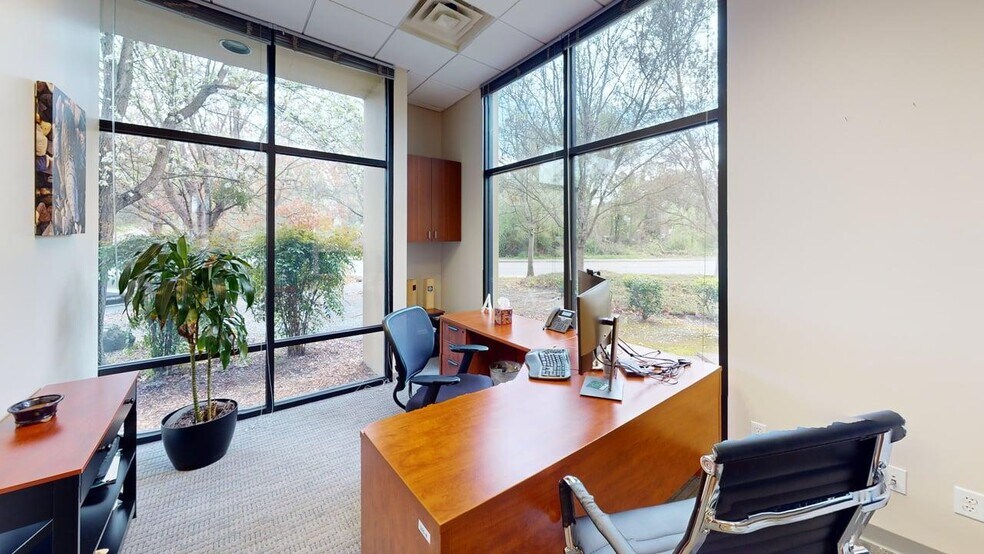 More Photos Of 105 Foss Creek Cir, Healdsburg Medical For Lease