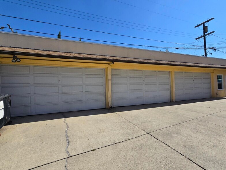 More Photos Of 1268 Queen Anne Pl, Los Angeles Apartments For Sale