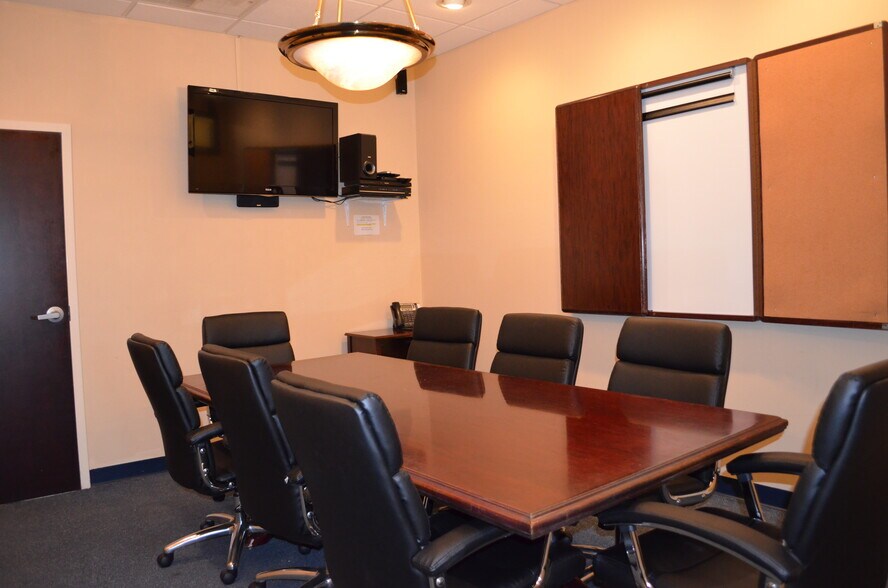 More Photos Of 707 Alexander Rd, Princeton Coworking Space