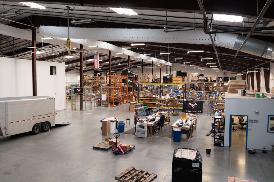 More Photos Of 1805 Fortune Dr, Winchester Warehouse For Sale