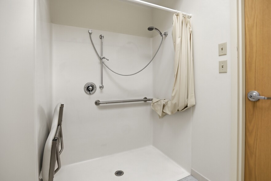 More Photos Of 678 Andover St, Lawrence Industrial For Sale