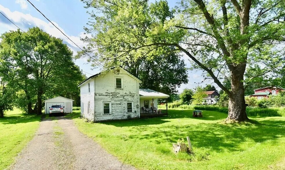 More Photos Of , Jamestown Unknown For Sale