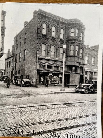 More Photos Of 1314 9th St NW, Washington Freestanding For Lease