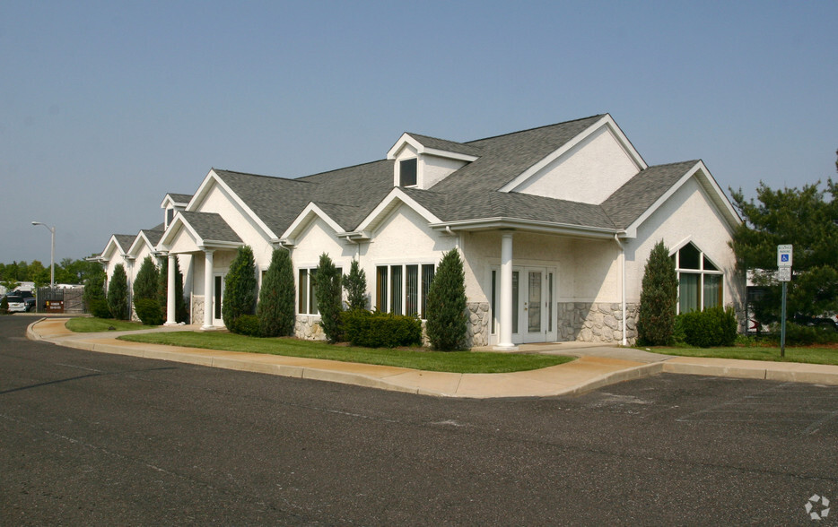 Primary Photo Of 4101 Route 42, Turnersville Office For Lease