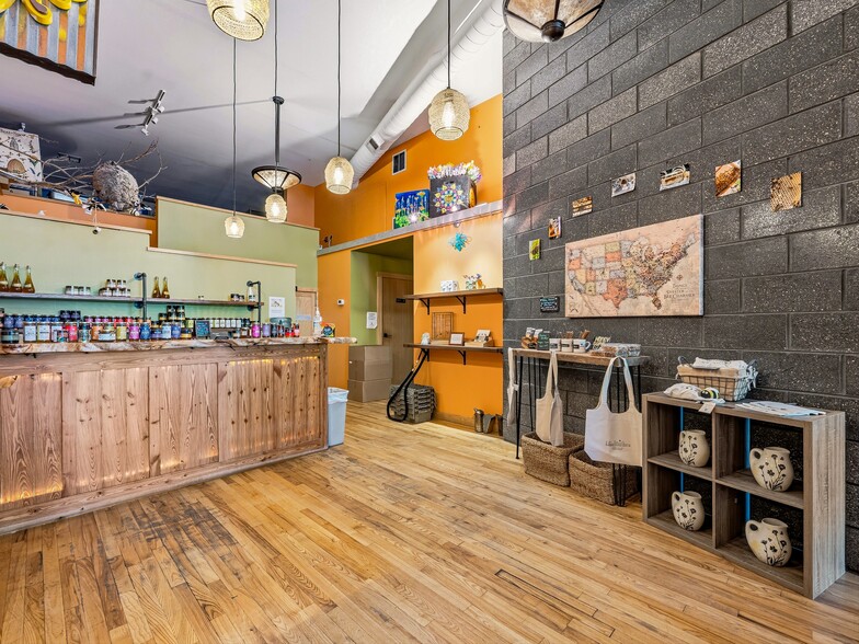 More Photos Of 32 Broadway St, Asheville Storefront Retail Residential For Sale