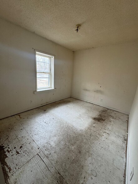 More Photos Of 1314 Niagara St, Niagara Falls Storefront Retail Residential For Sale