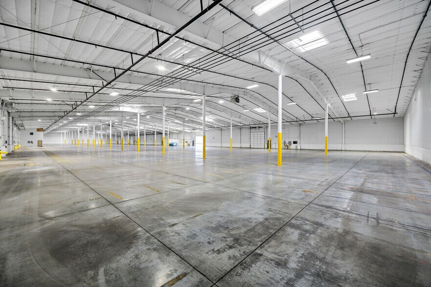More Photos Of 695 W 1700 S, Logan Warehouse For Lease