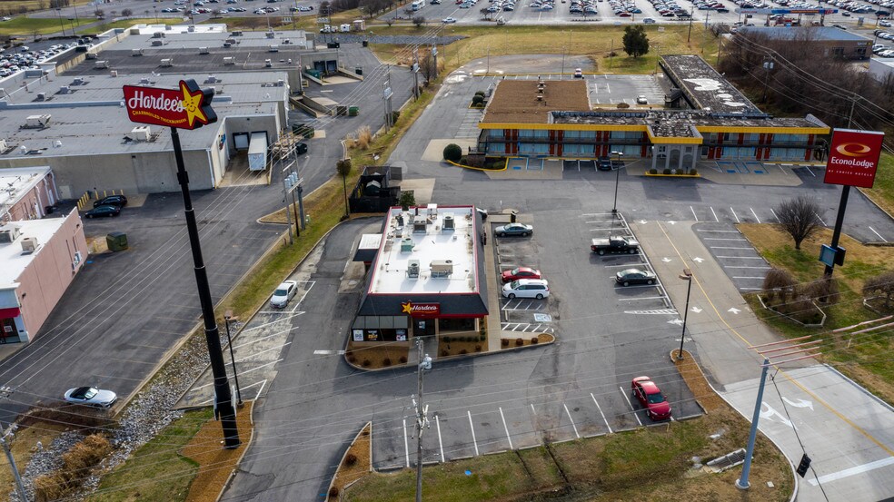 More Photos Of 5104 Hinkleville Rd, Paducah Restaurant For Lease