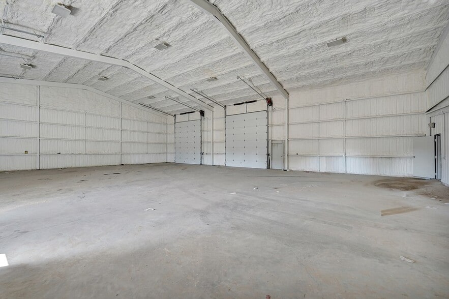 More Photos Of 2458 N FM 1936, Odessa Warehouse For Lease