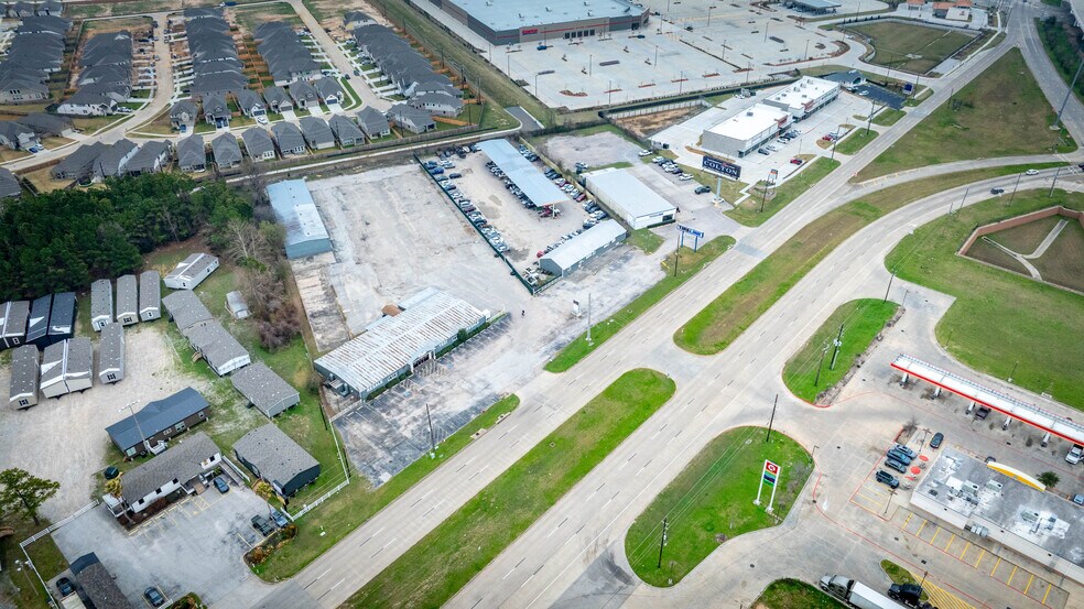 More Photos Of 27210 State Highway 249, Tomball Showroom For Sale