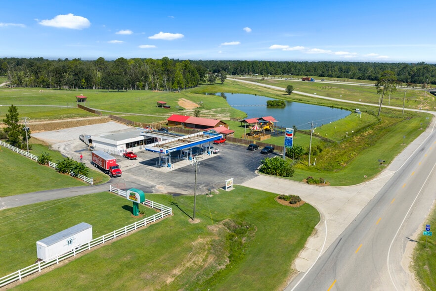 More Photos Of 26127 GA Highway 57 S, Metter Service Station For Sale