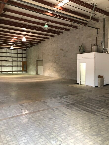 More Photos Of 5211 Cutter Ct, Prince Frederick Industrial For Sale
