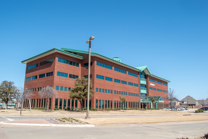 Primary Photo Of 1801 Wittington Pl, Farmers Branch Office For Lease