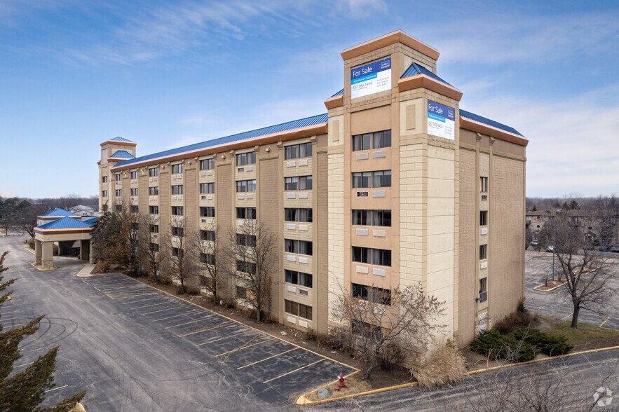 More Photos Of 1550 E Dundee Rd, Palatine Hotel For Sale