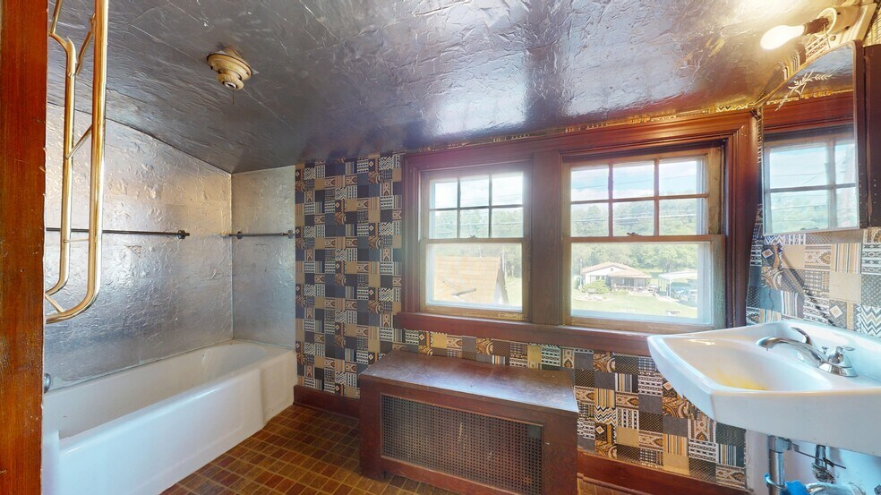 More Photos Of 6216 Old Route 8, Butler Office For Sale