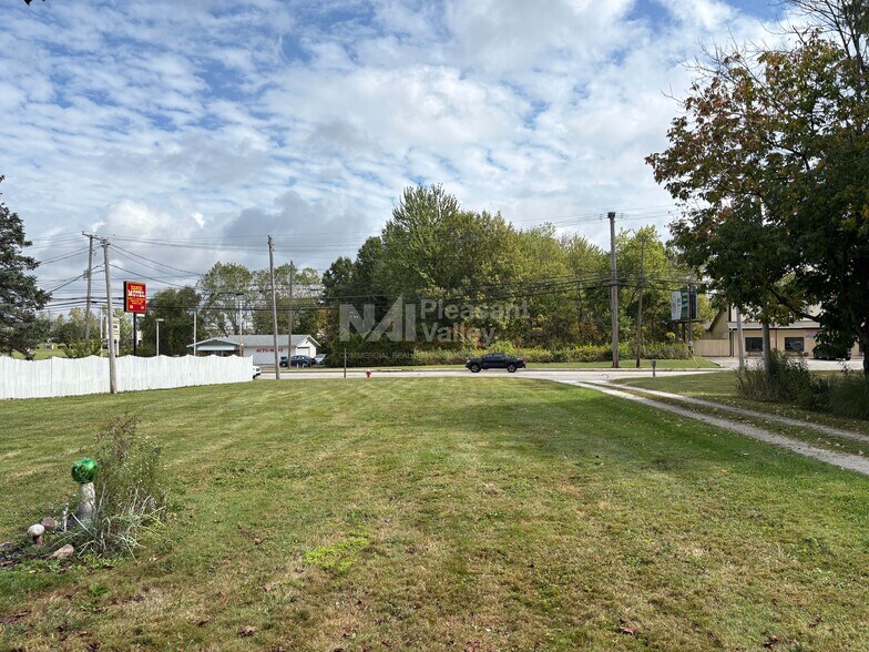 More Photos Of 3596 State Rd, Cuyahoga Falls Flex For Sale