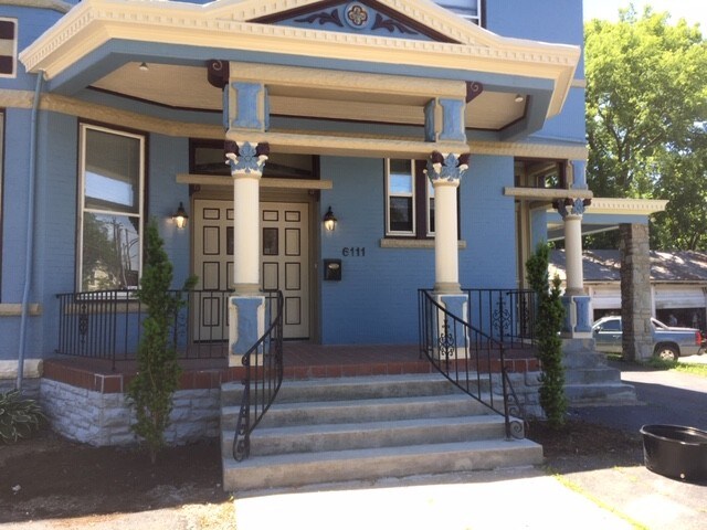More Photos Of 6111 Madison Rd, Cincinnati Office Residential For Sale