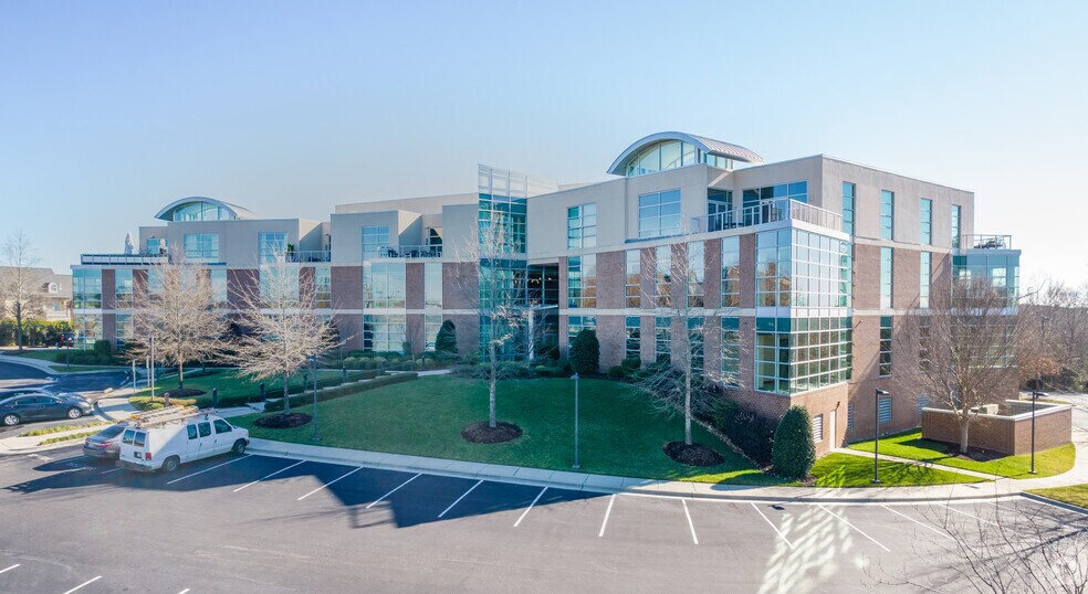 More Photos Of 301 W Barbee Chapel Rd, Chapel Hill Office For Lease