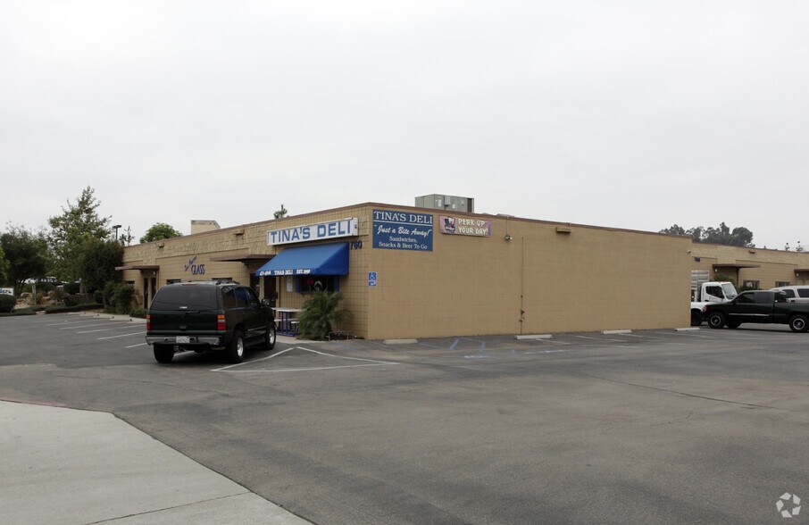 More Photos Of 585 N Twin Oaks Valley Rd, San Marcos Unknown For Lease