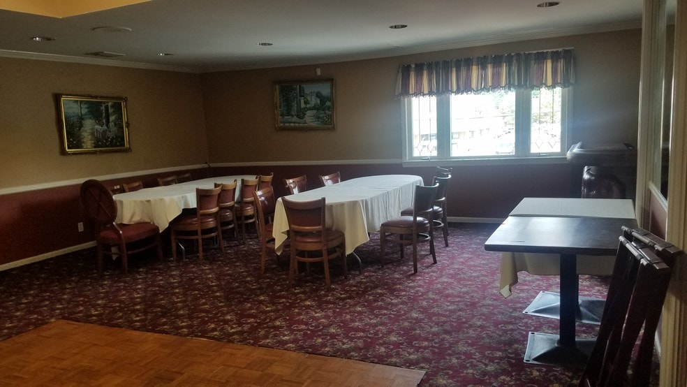 More Photos Of 356 Kimball Ave, Yonkers Restaurant For Sale
