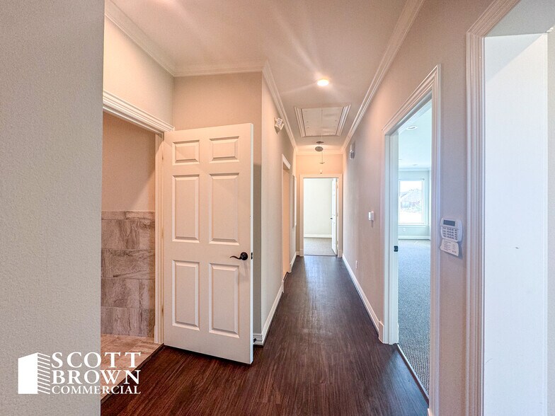 More Photos Of 870 Hebron Pky, Lewisville Medical For Lease