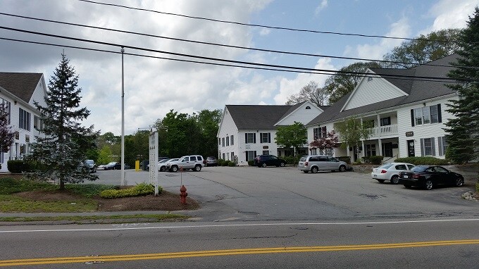 More Photos Of 76 N Bedford St, East Bridgewater Office For Sale