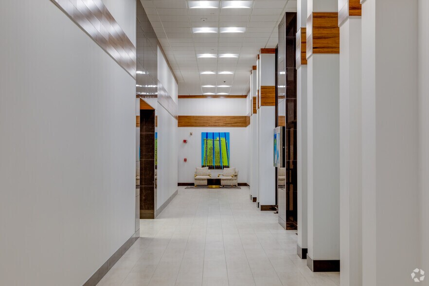 More Photos Of 201 Robert S Kerr Ave, Oklahoma City Office For Lease