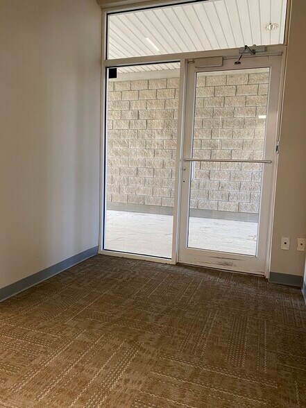 More Photos Of 3400 Kori Rd, Jacksonville Loft Creative Space For Sale