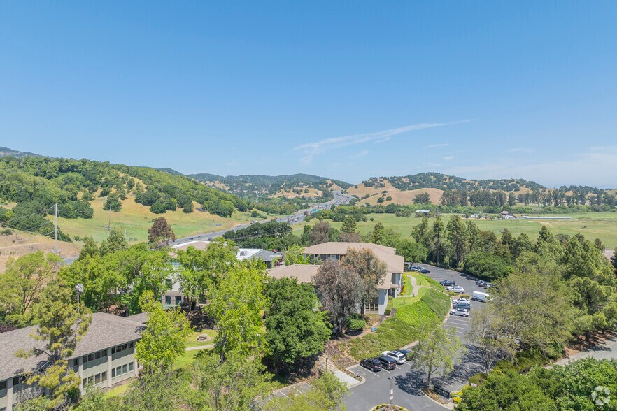 More Photos Of 165-185 N Redwood Dr, San Rafael Office For Lease