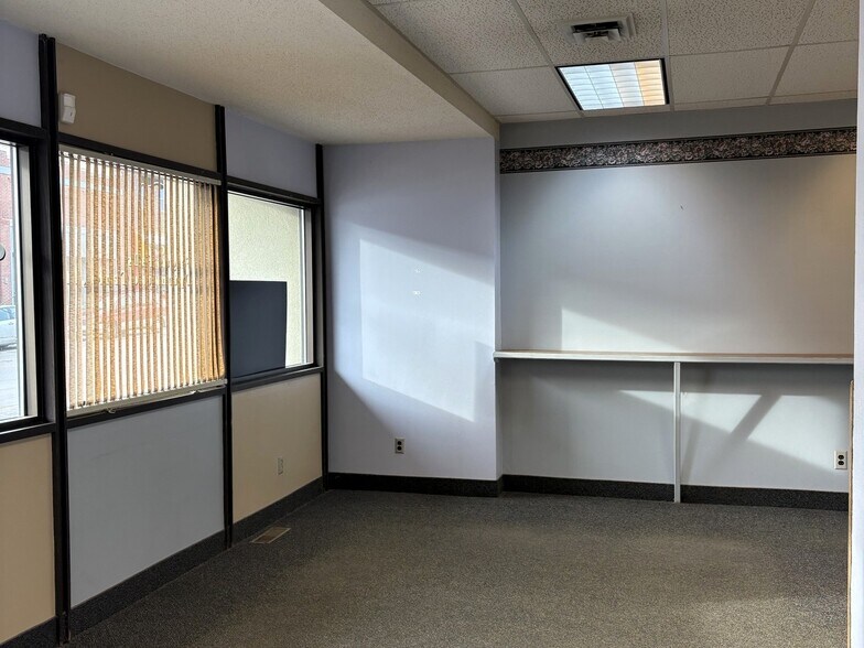 More Photos Of 117 E Lincoln Ave, Fergus Falls Medical For Sale