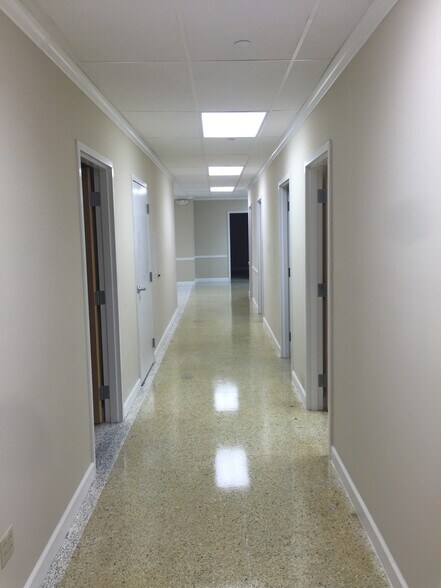 More Photos Of 1500 Garner Rd, Raleigh Office For Lease