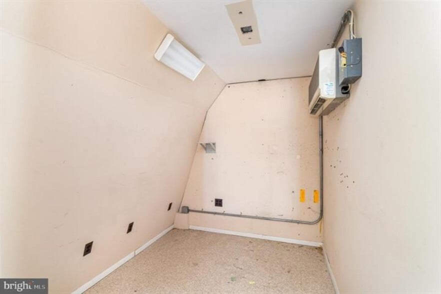 More Photos Of 1041 Baltimore Blvd, Westminster Medical For Sale