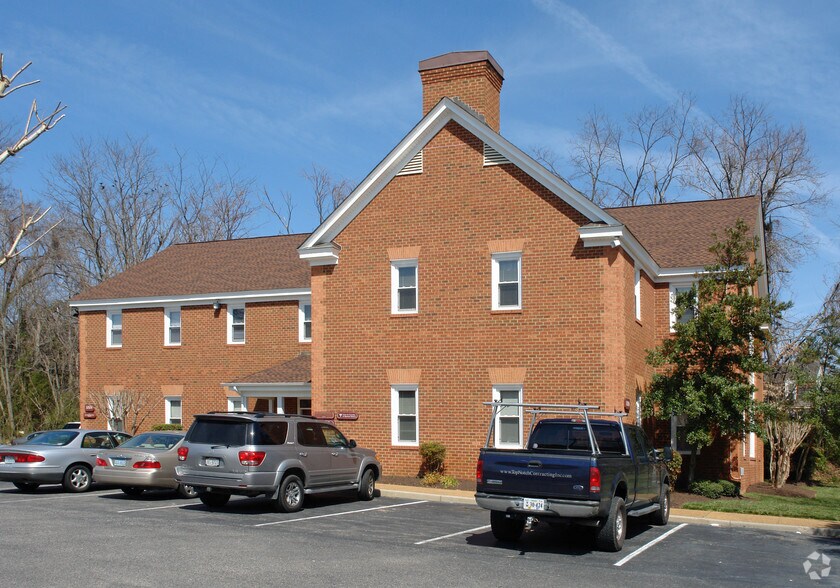 More Photos Of 10106 Krause Rd, Chesterfield Office For Lease