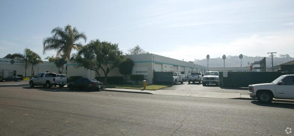 More Photos Of 179 Roymar Rd, Oceanside Unknown For Lease
