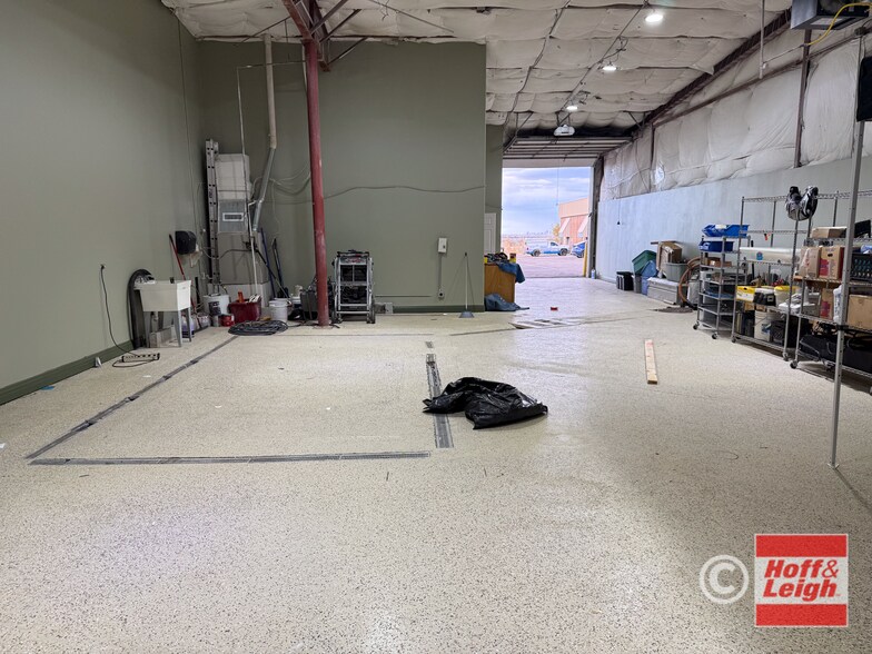 More Photos Of 3911 Norwood Dr, Littleton Manufacturing For Lease