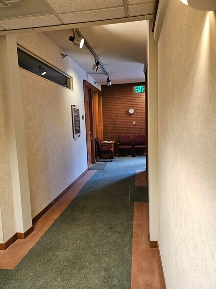 More Photos Of 2027-2035 Broadway, Boulder General Retail For Lease