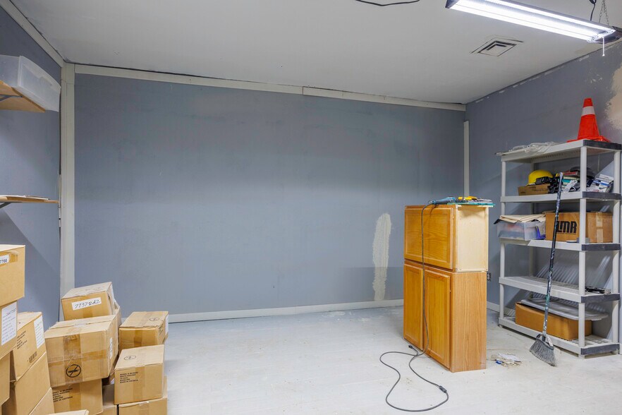 More Photos Of 623 E Florence Blvd, Casa Grande Freestanding For Sale