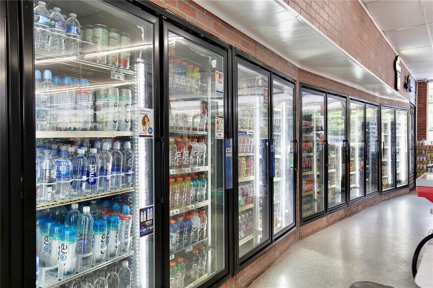 More Photos Of 2581 Sun Acres Blvd, Auburndale Convenience Store For Sale