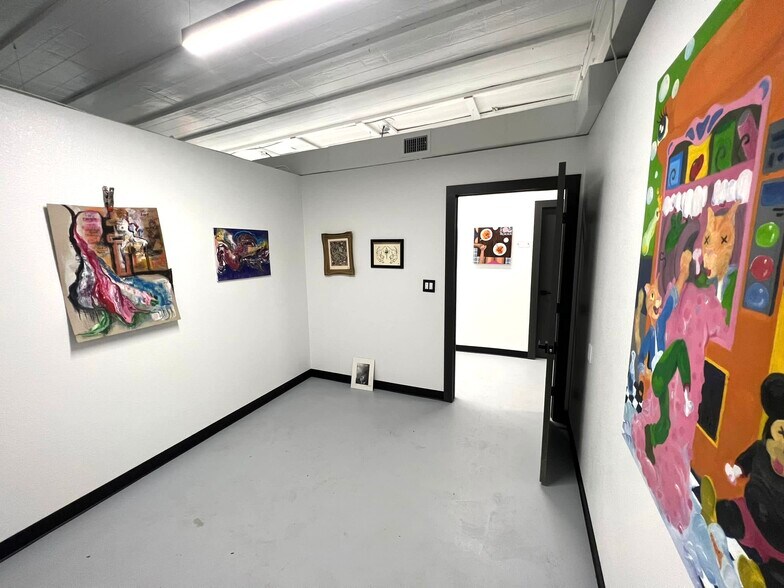 More Photos Of 327 14th Ave S, Saint Petersburg Loft Creative Space For Lease