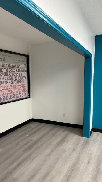 More Photos Of 455-479 N Tustin St, Orange Storefront Retail Office For Lease